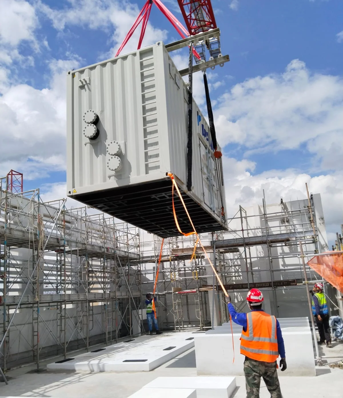 Heavy equipment lifting project