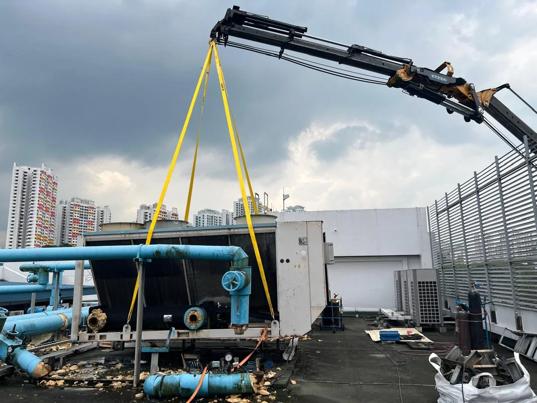 Heavy machinery moving projects
