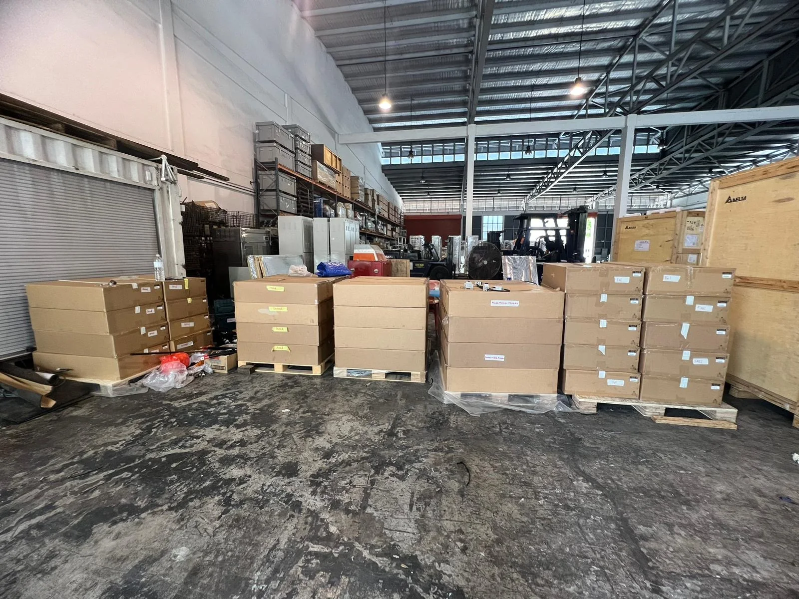 Warehouse storage